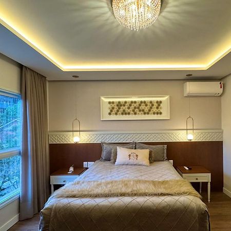 Hotel E Restaurante Giratorio Rf Vision - A Melhor Vista 360 De グラマド エクステリア 写真