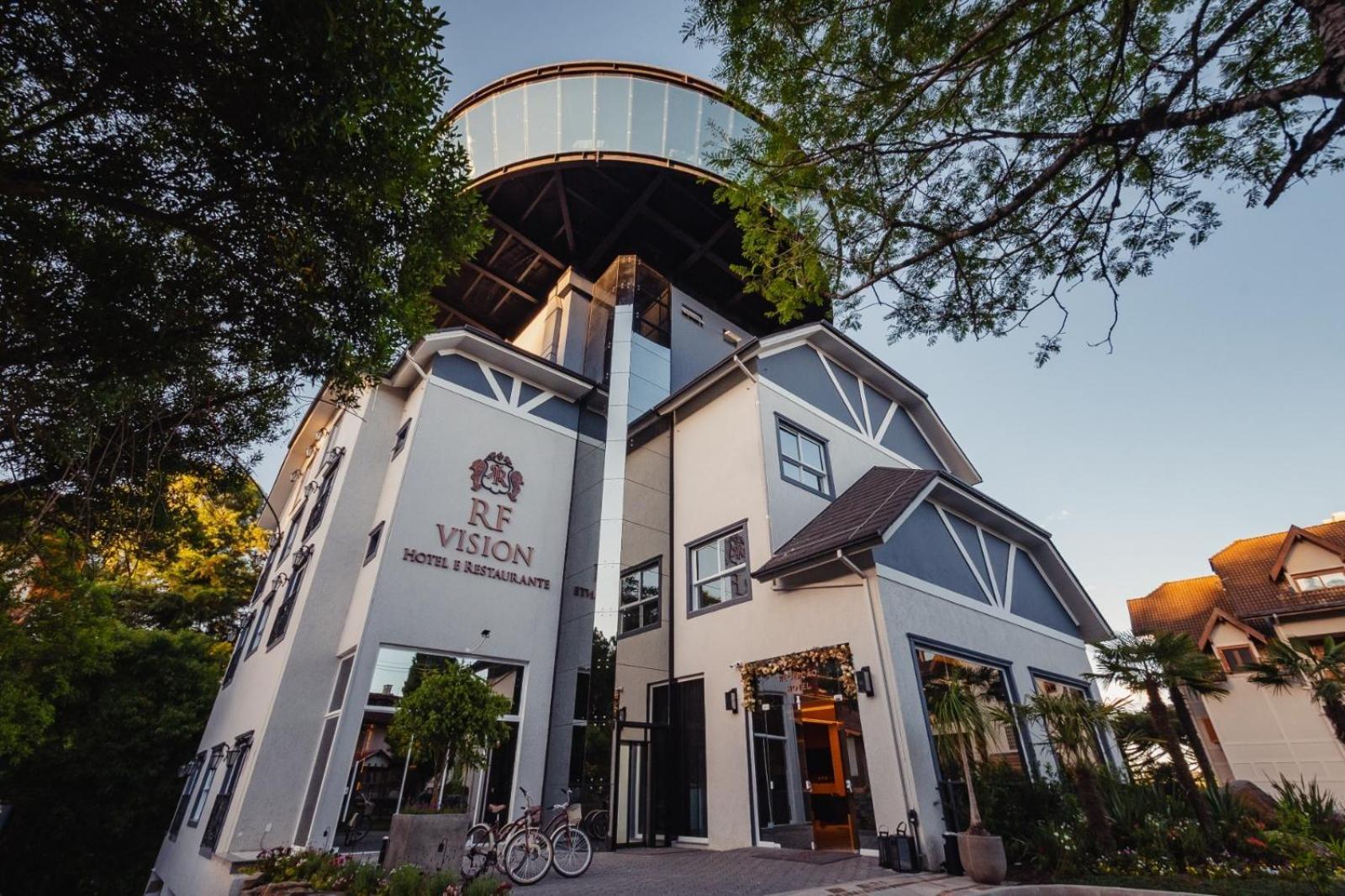 Hotel E Restaurante Giratorio Rf Vision - A Melhor Vista 360 De グラマド エクステリア 写真